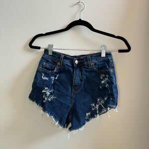 Vintage Levi’s 512 Cut-off Jean Shorts Size 4M